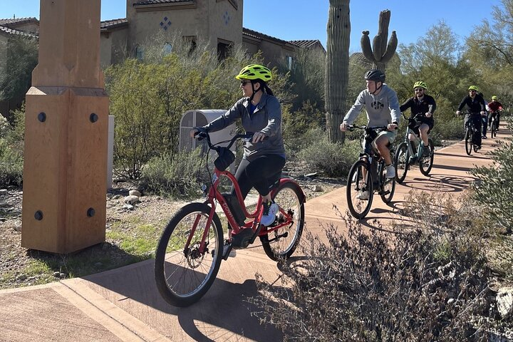 2 Hour Scottsdale Greenbelt Guided E-Bike Tour - Photo 1 of 2